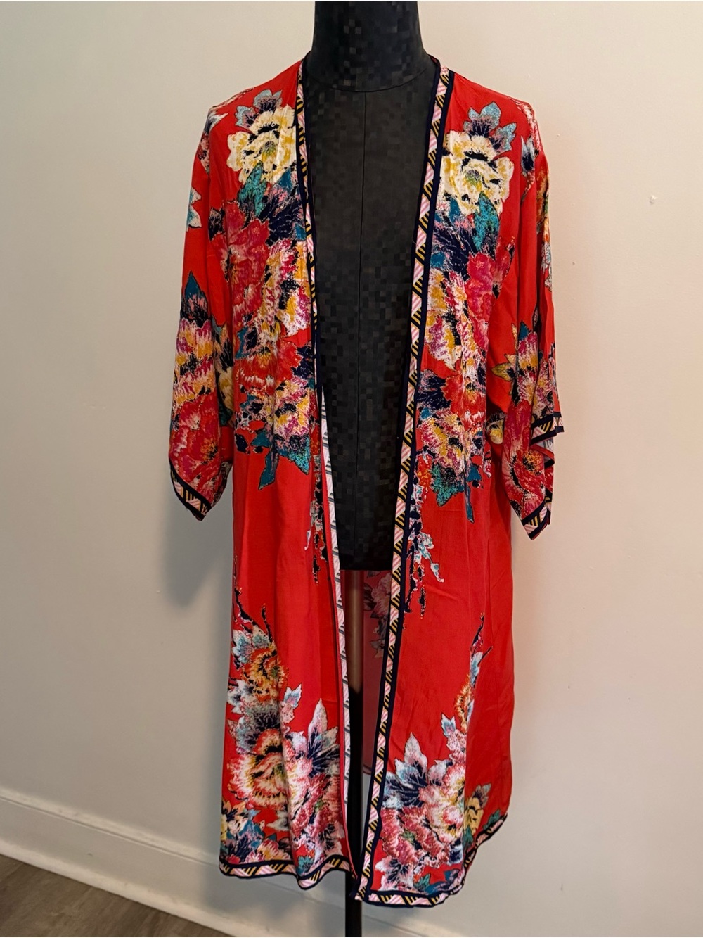 Flying Tomato Red Floral Kimono - Picture 3 of 10